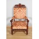 Fauteuil style Louis XIII