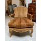 Fauteuil style Louis XV