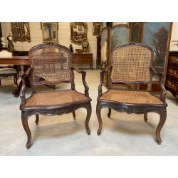 Paire de fauteuils époque Louis XV